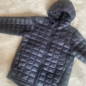 The North Face Lightweight Insulated Jacket with Hood Boys Size 10-12